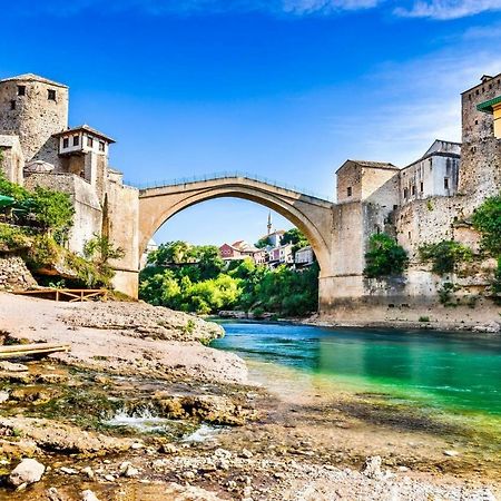 Cozy Studio Apartment Next To The Old Bridge Mostar Bagian luar foto