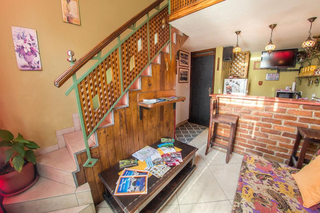 Cozy Studio Apartment Next To The Old Bridge Mostar Bagian luar foto
