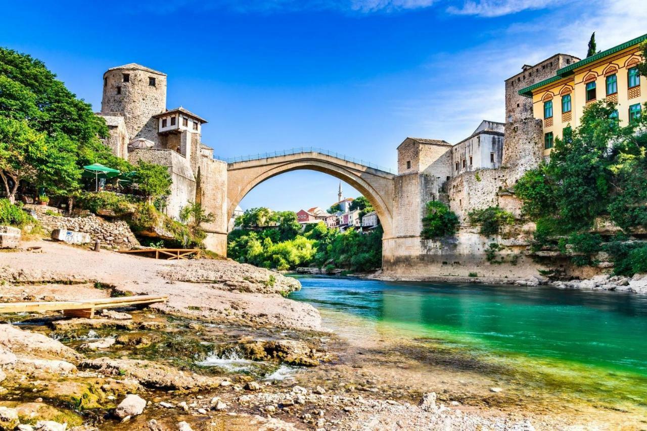 Cozy Studio Apartment Next To The Old Bridge Mostar Bagian luar foto